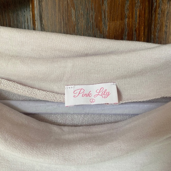 Pink Lily drawstring romper - Picture 3 of 3